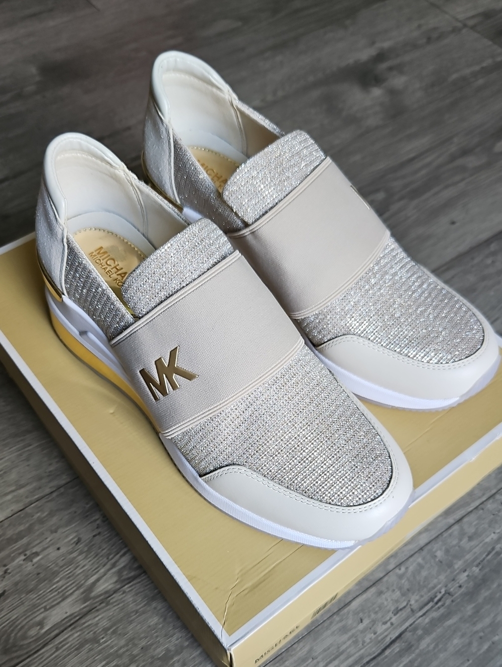 |$35| Michael Kors Felix Trainer Extreme Glitter Mesh Slip-On Sneakers Size 8 - Picture 3 of 11